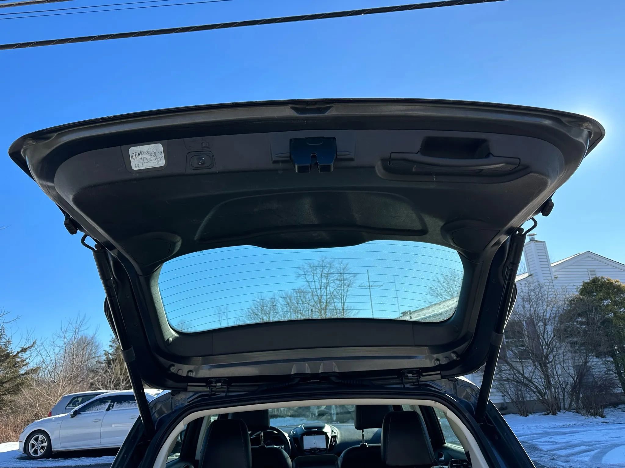 Used 2017 Ford C-MAX Energi Titanium w/ Equipment Group 501A image 30