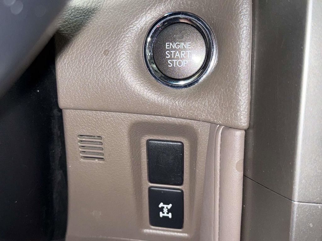Used 2019 Lexus GX 460 Premium AWD/4WD image 25