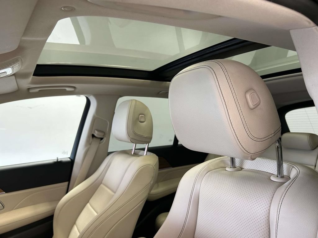 Used 2022 Mercedes-Benz GLE 350 image 13