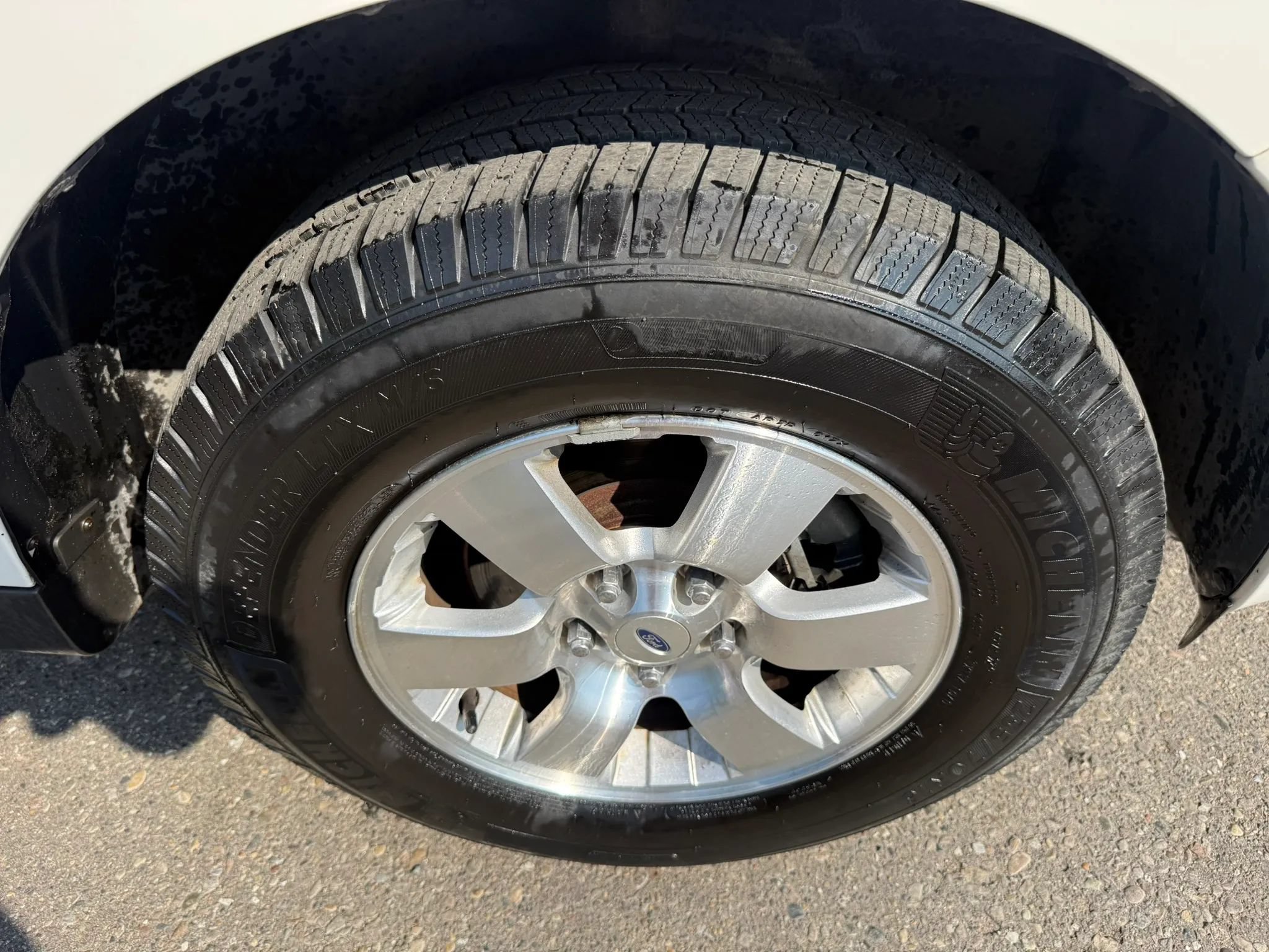 Used 2010 Ford Escape Limited FWD image 12