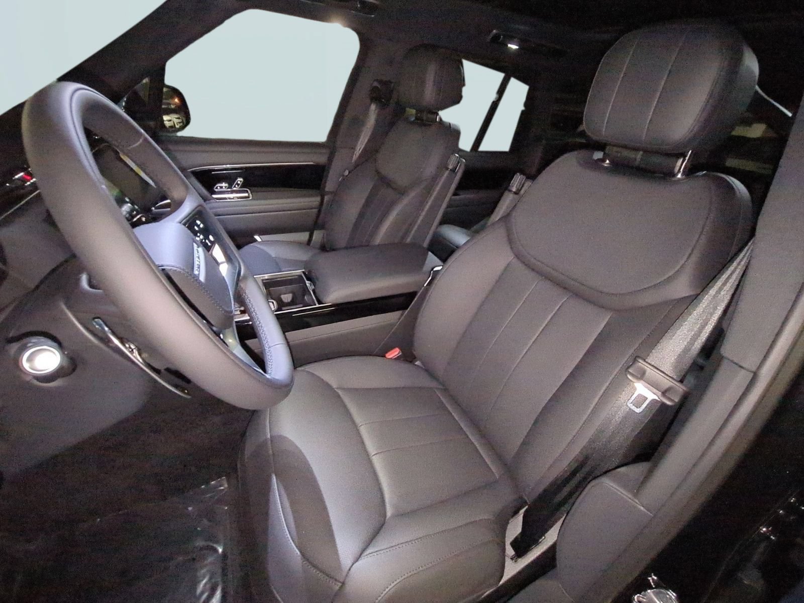 New 2026 Land Rover Range Rover SE AWD/4WD image 15