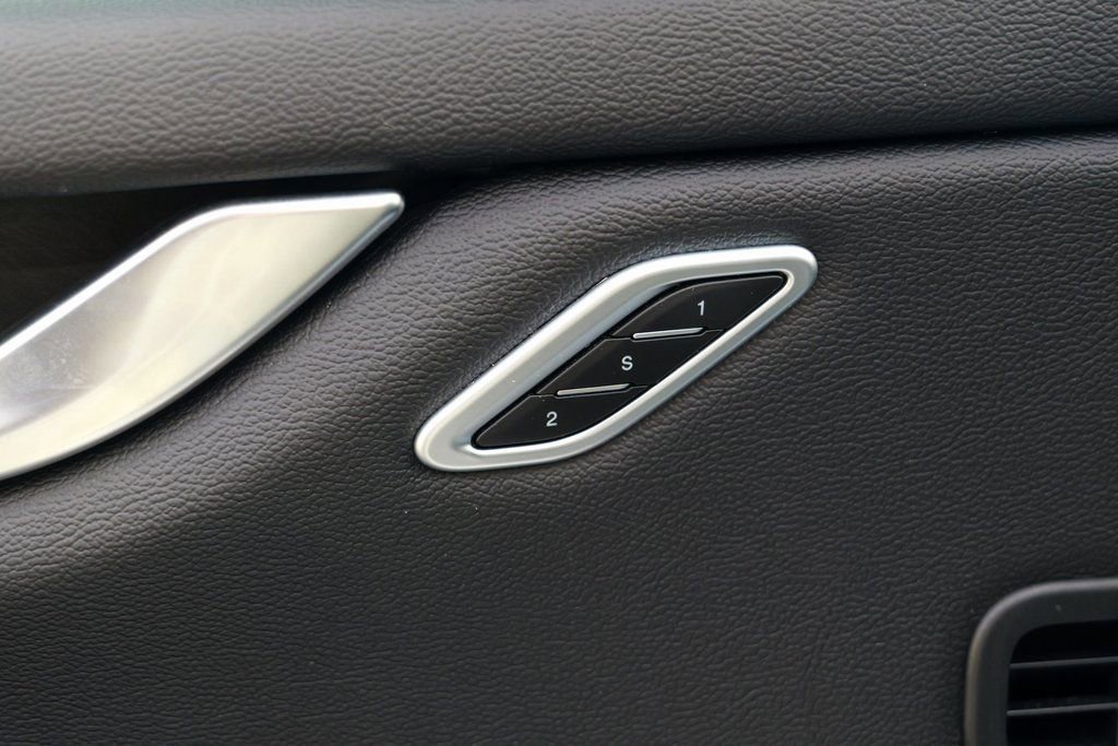 Used 2022 Maserati Ghibli Modena Q4 image 15
