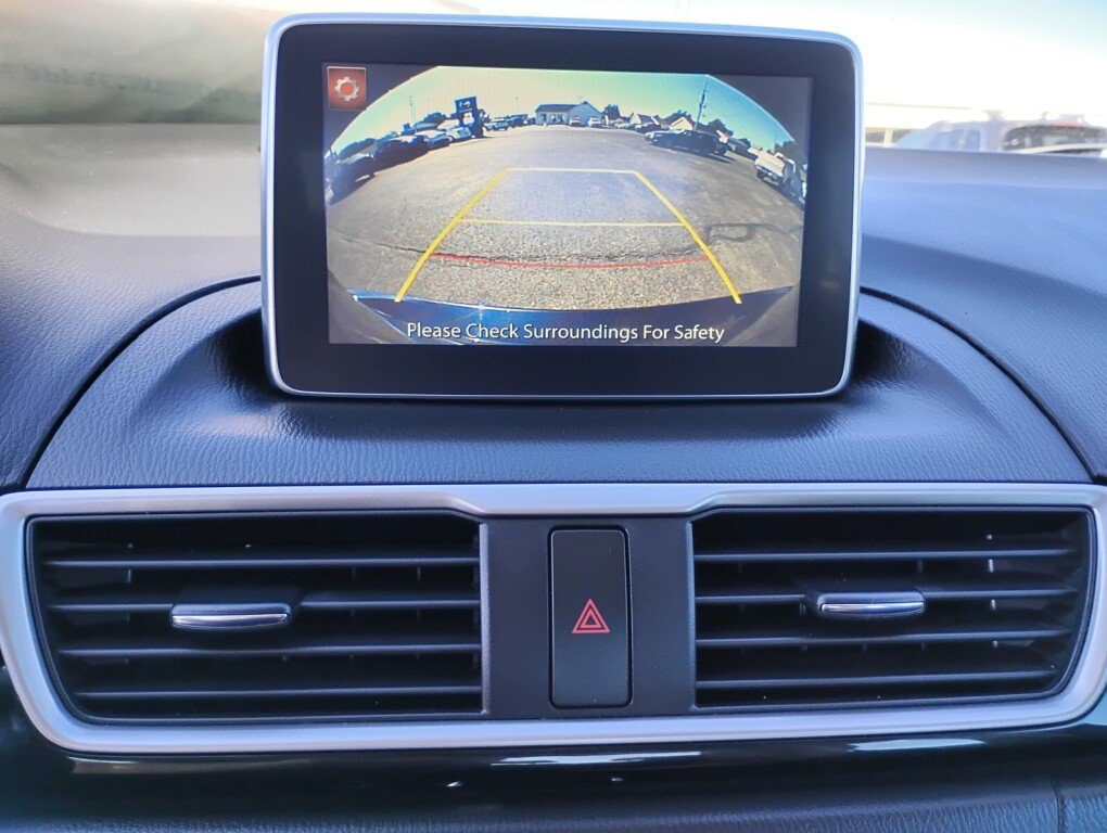 Used 2015 MAZDA MAZDA3 i Touring FWD image 18