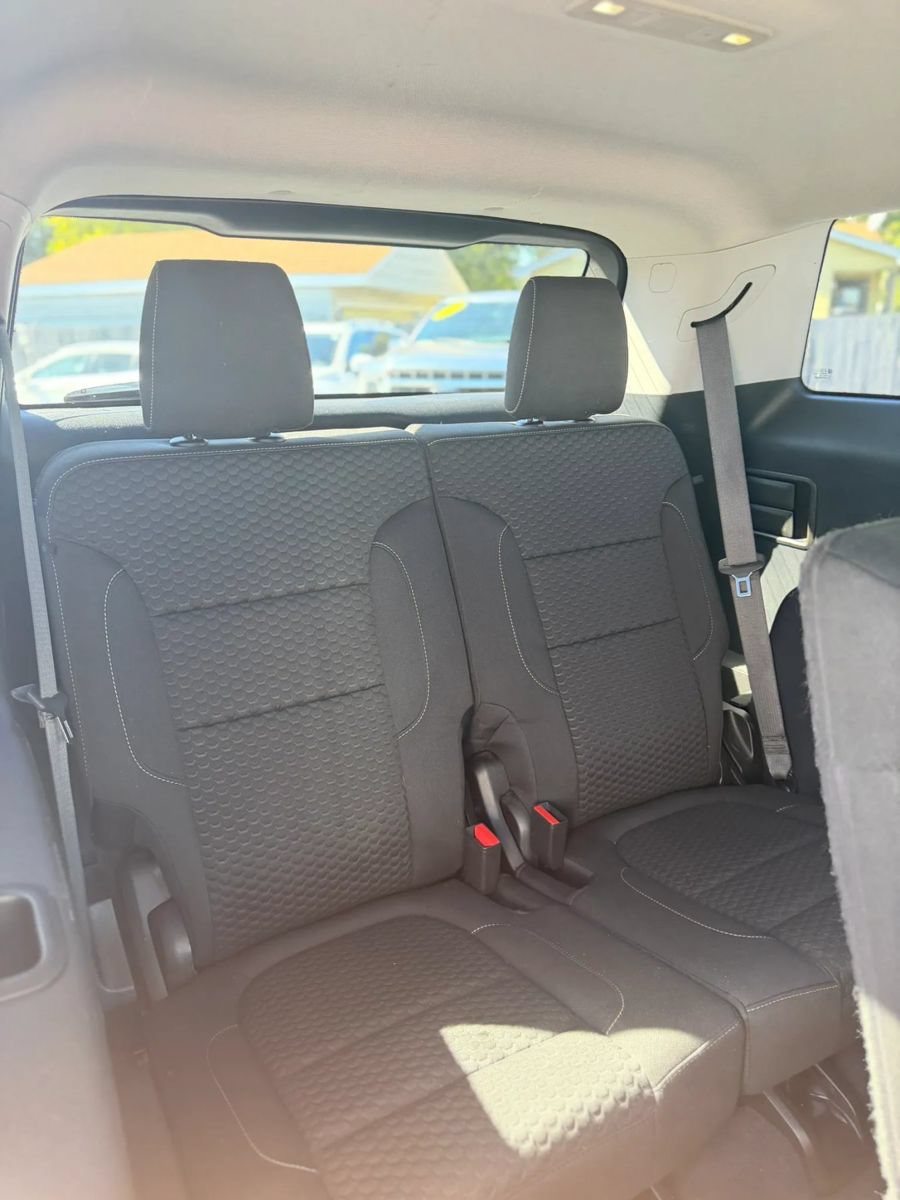 Used 2019 GMC Acadia SLE FWD image 18