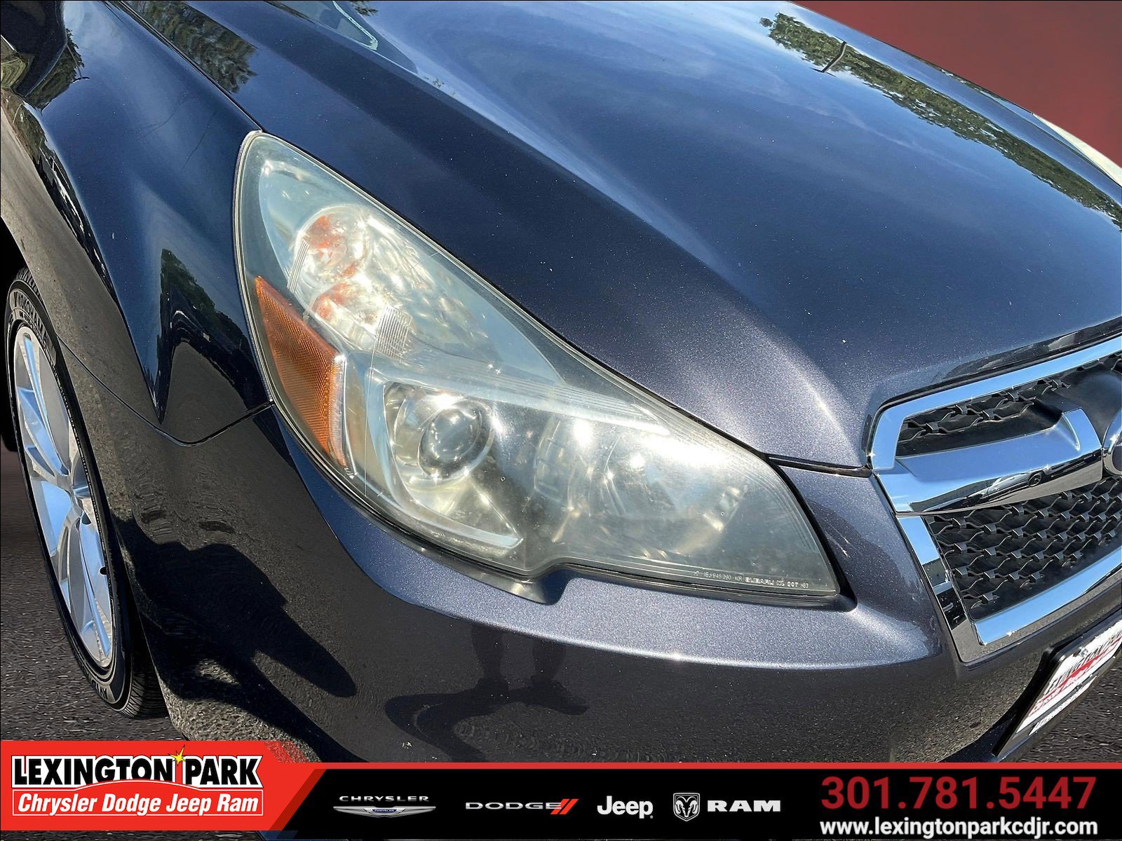 Used 2013 Subaru Legacy 2.5i Premium w/ All-Weather Pkg + Moonroof AWD/4WD image 30