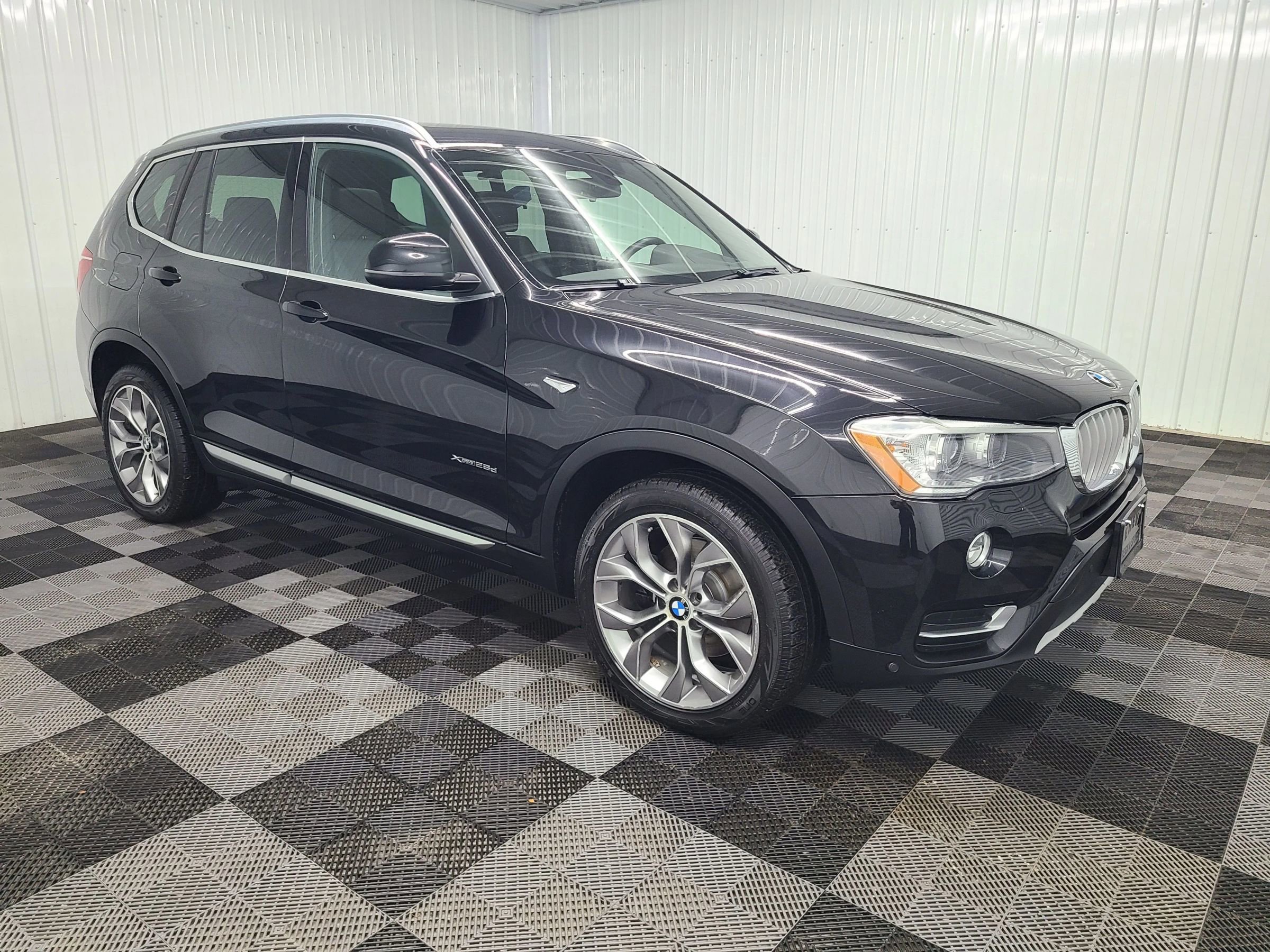Used 2016 BMW X3 xDrive28d image 13