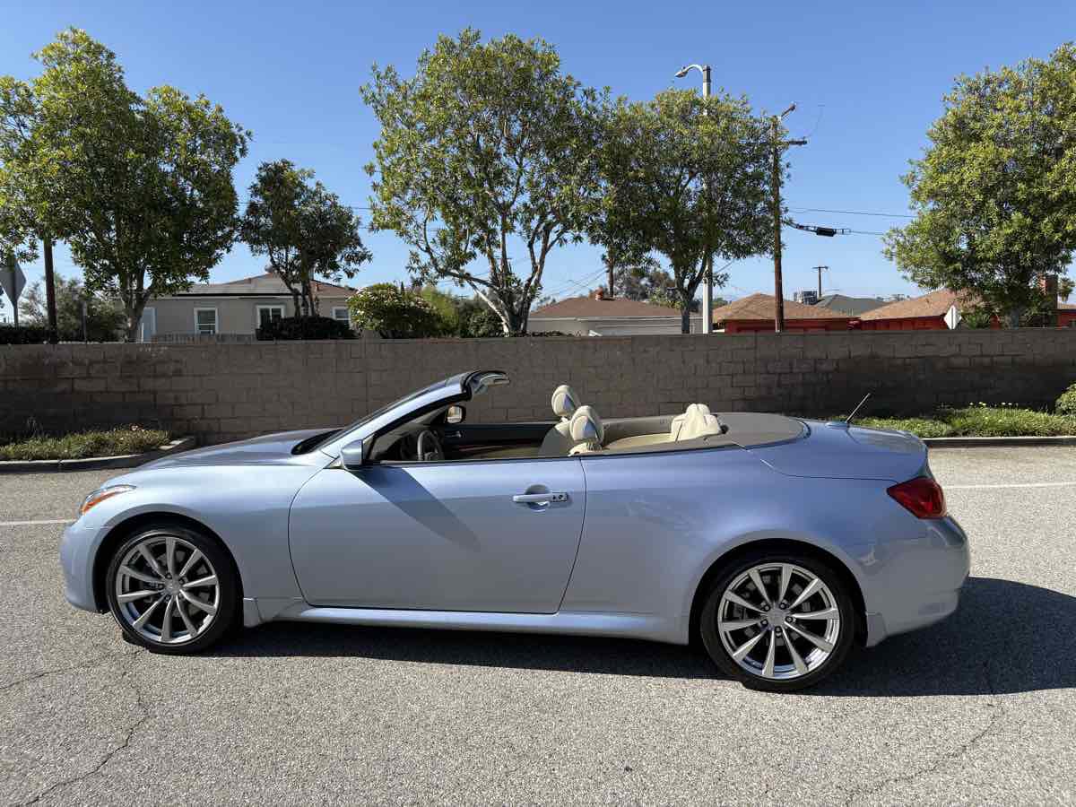 Used 2009 INFINITI G37 Sport w/ Premium Pkg image 47