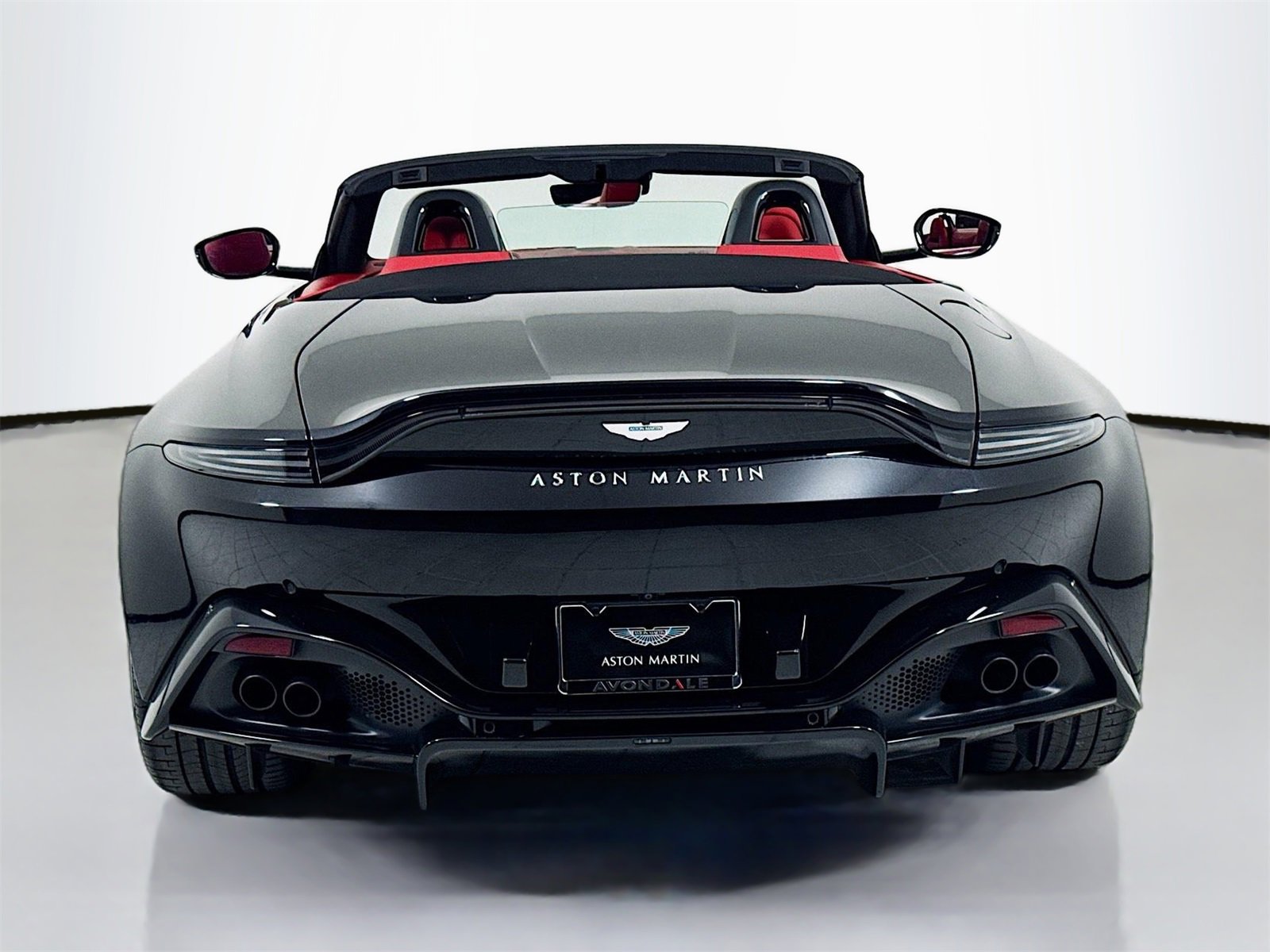 Used 2022 Aston Martin V8 Vantage Roadster image 6