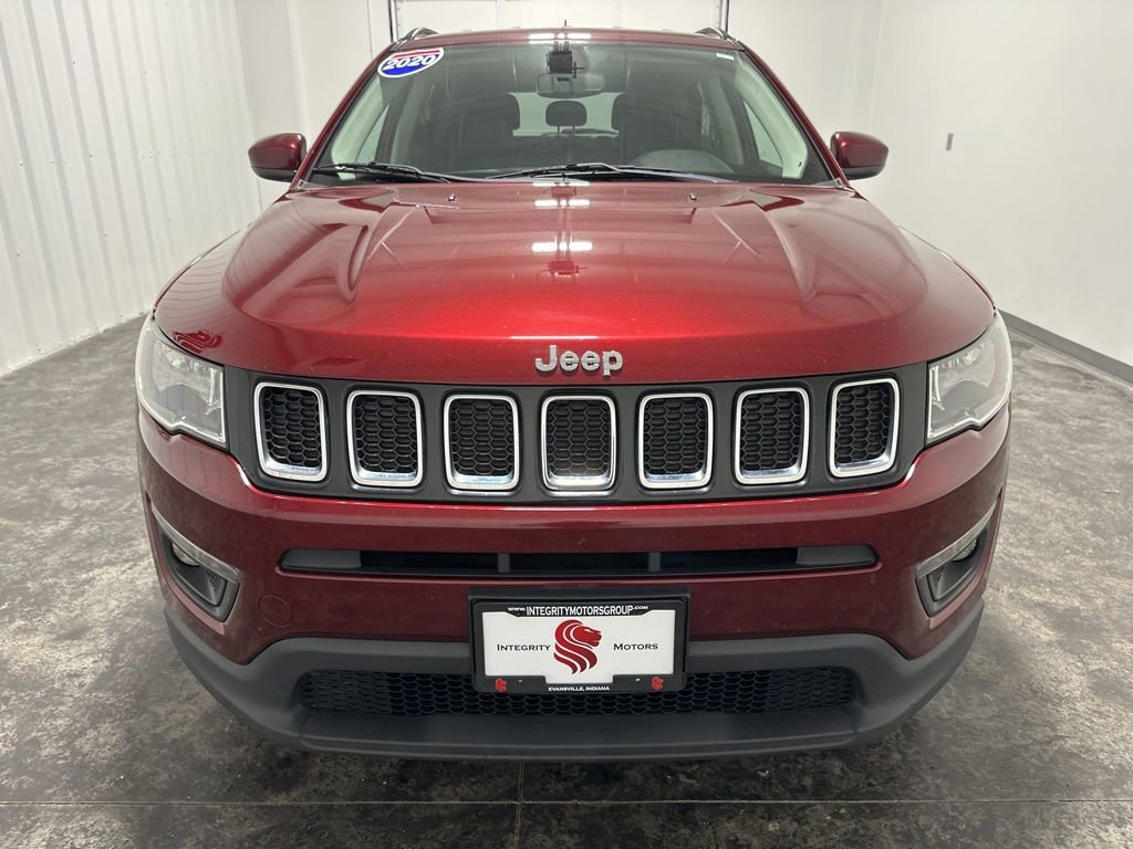Used 2020 Jeep Compass Latitude FWD image 2