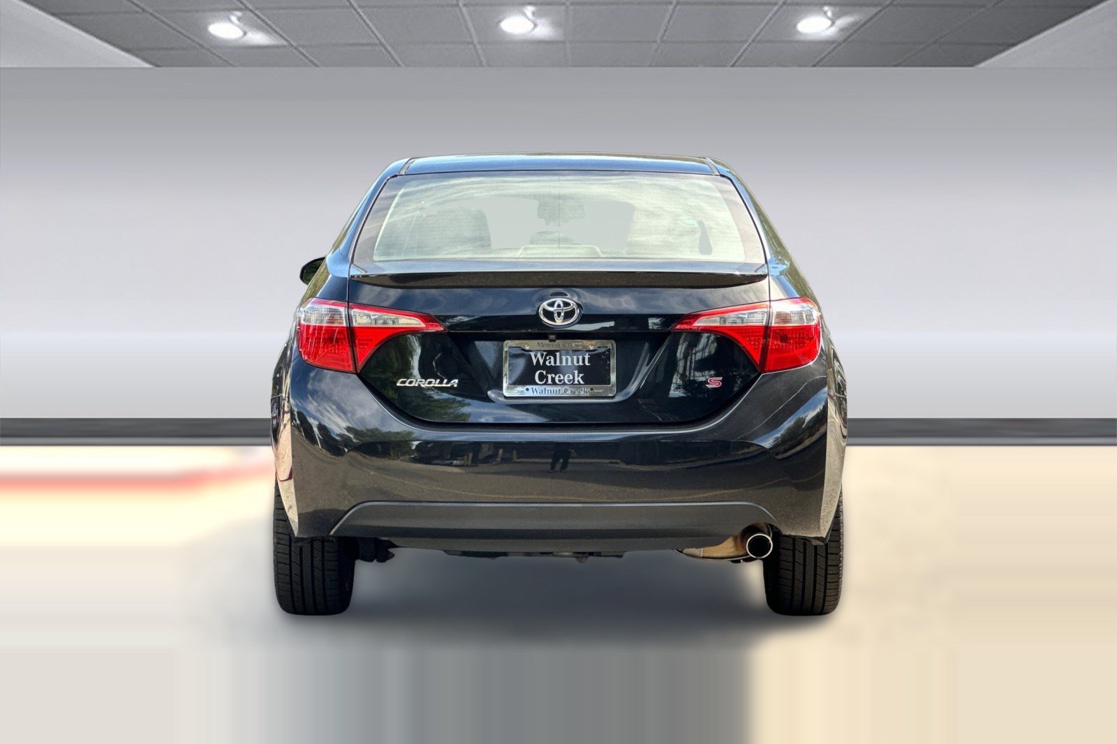 Used 2015 Toyota Corolla S FWD image 10