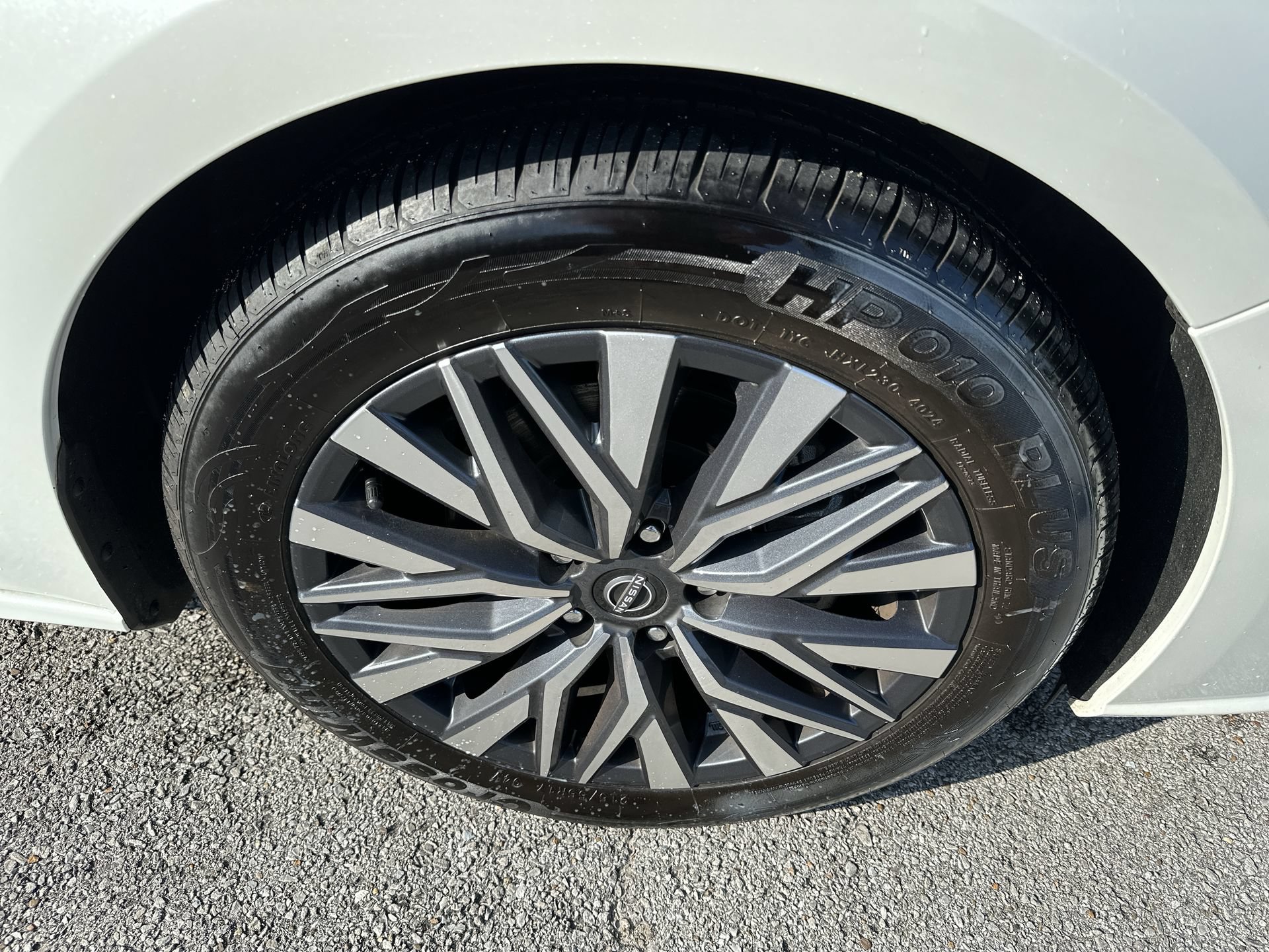 Used 2023 Nissan Altima 2.5 SV FWD image 28