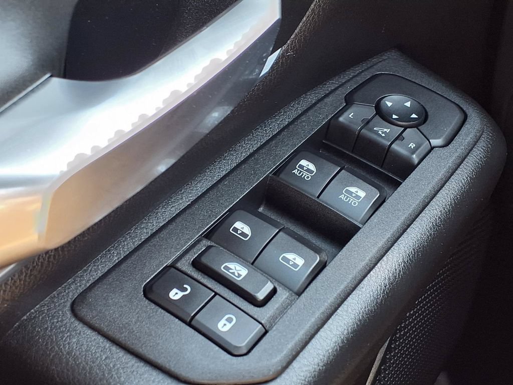 Used 2025 RAM 1500 Big Horn AWD/4WD image 20