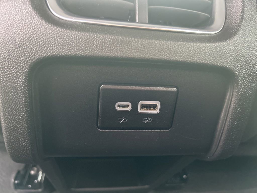 Used 2025 Chevrolet Blazer LT image 33