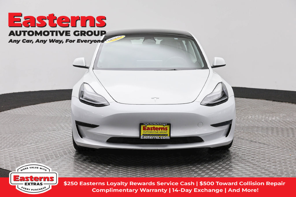Used 2023 Tesla Model 3 Standard Range RWD image 3