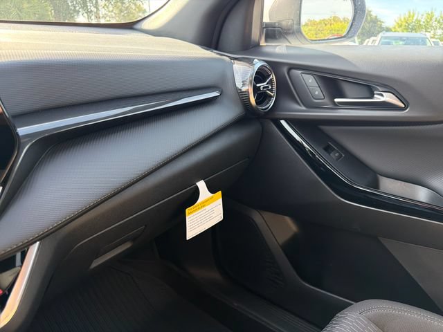 New 2027 Chevrolet Equinox LT FWD image 28