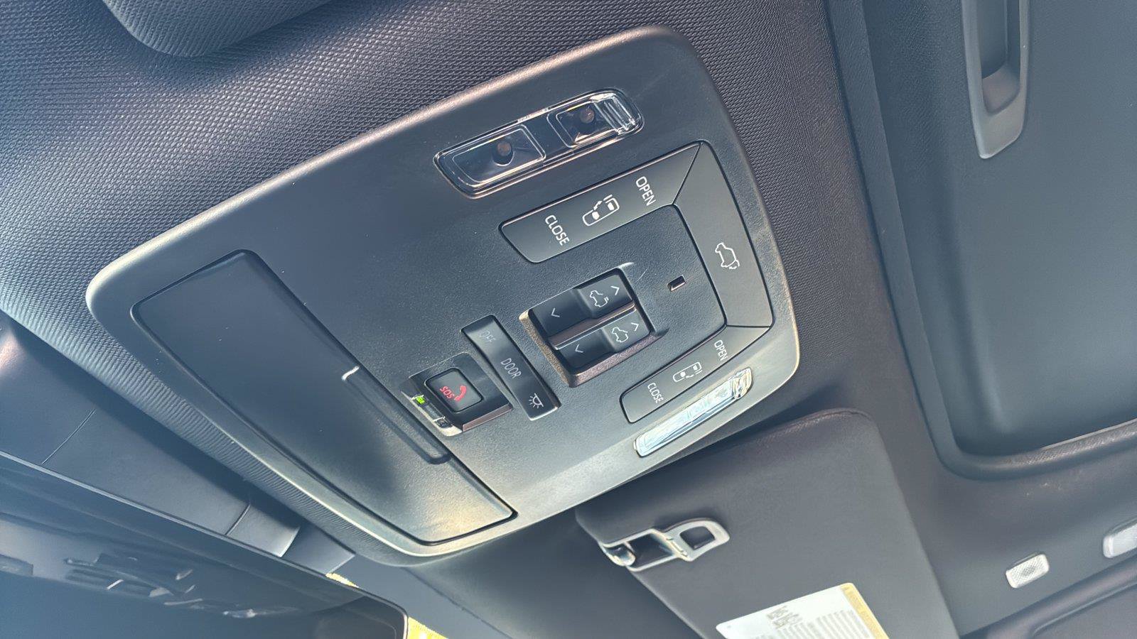 New 2026 Toyota Sienna Platinum AWD/4WD image 19
