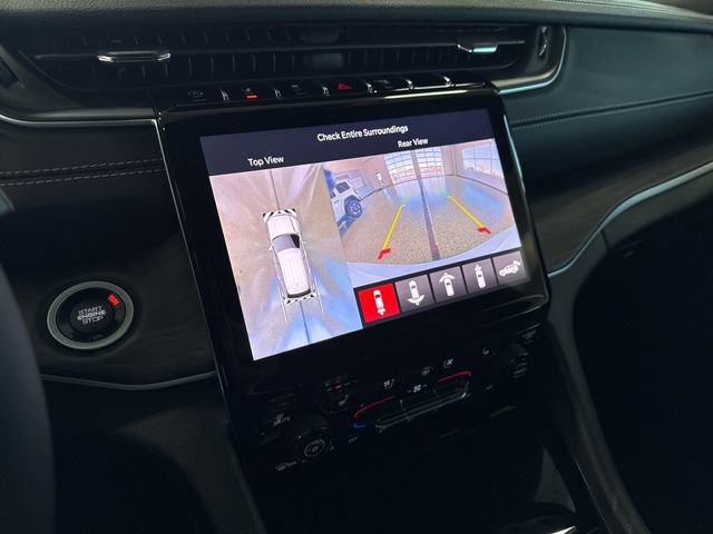 New 2025 Jeep Grand Cherokee L Limited w/ Luxury Tech Group II image 10