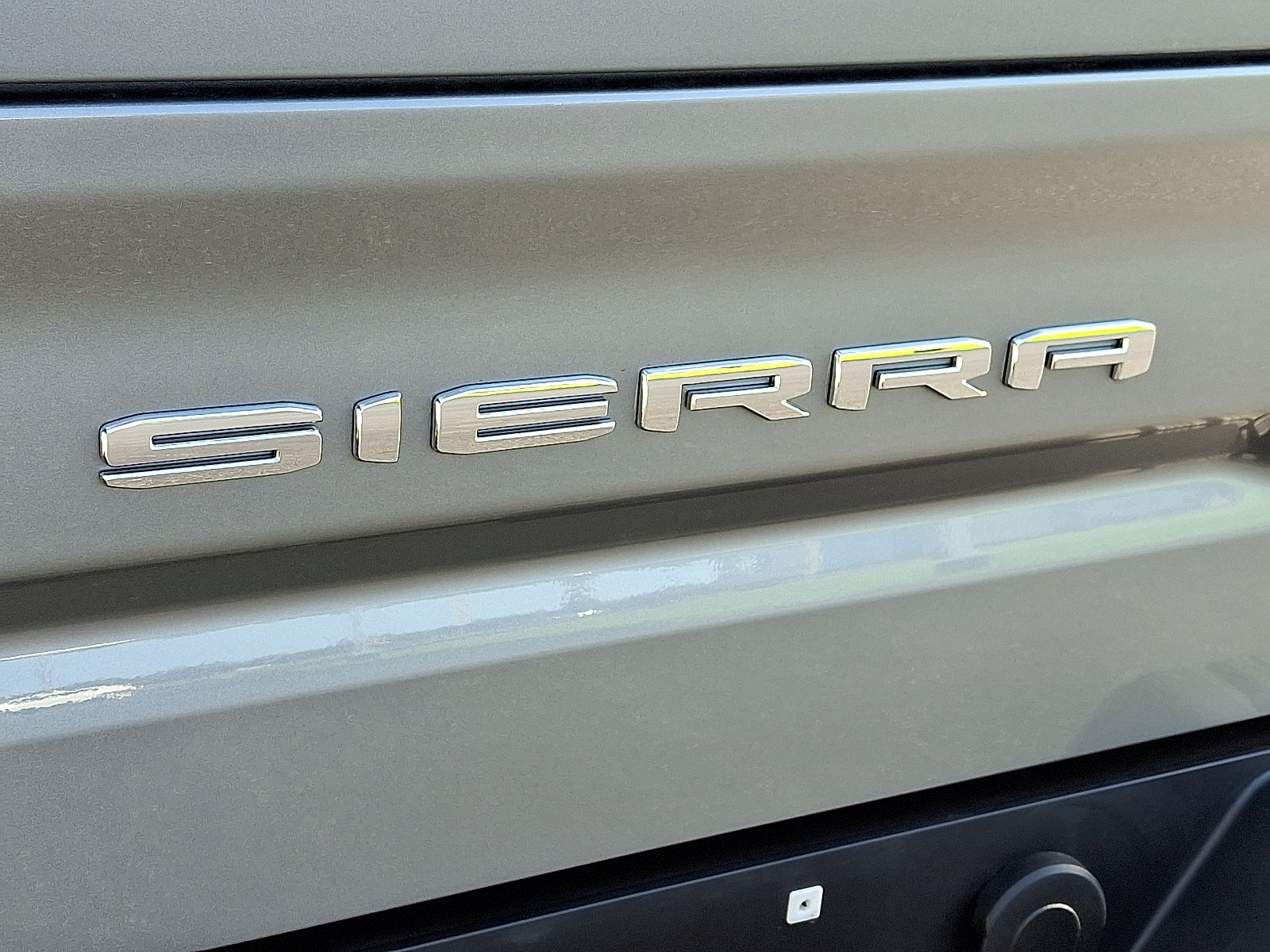 Used 2025 GMC Sierra 1500 AT4 image 36