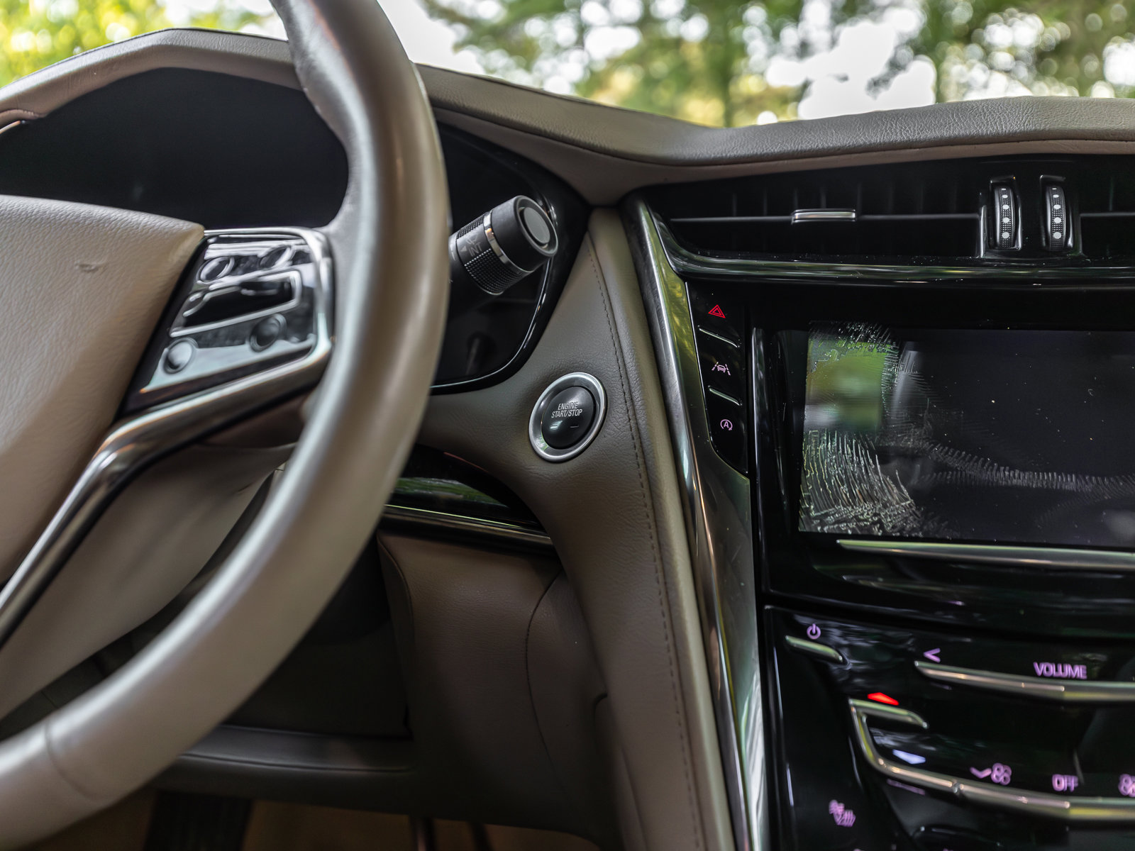 Used 2016 Cadillac CTS Luxury RWD image 9