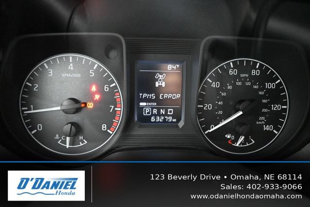 Used 2017 Nissan Titan S AWD/4WD image 28