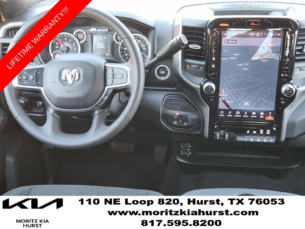Used 2025 RAM 2500 Big Horn AWD/4WD image 10