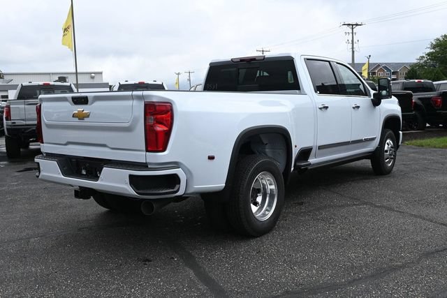New 2026 Chevrolet Silverado 3500 High Country w/ High Country Premium Package AWD/4WD image 5