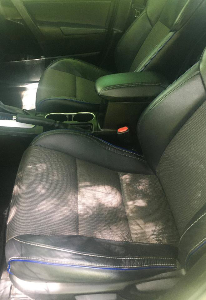 Used 2017 Toyota Corolla SE FWD image 12