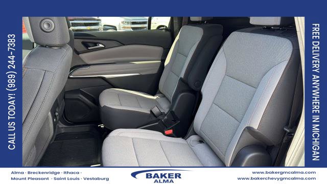 Certified 2026 Chevrolet Traverse LT w/ LPO, Floor Liner Package FWD image 25
