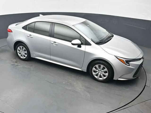 Certified 2026 Toyota Corolla LE AWD/4WD image 40