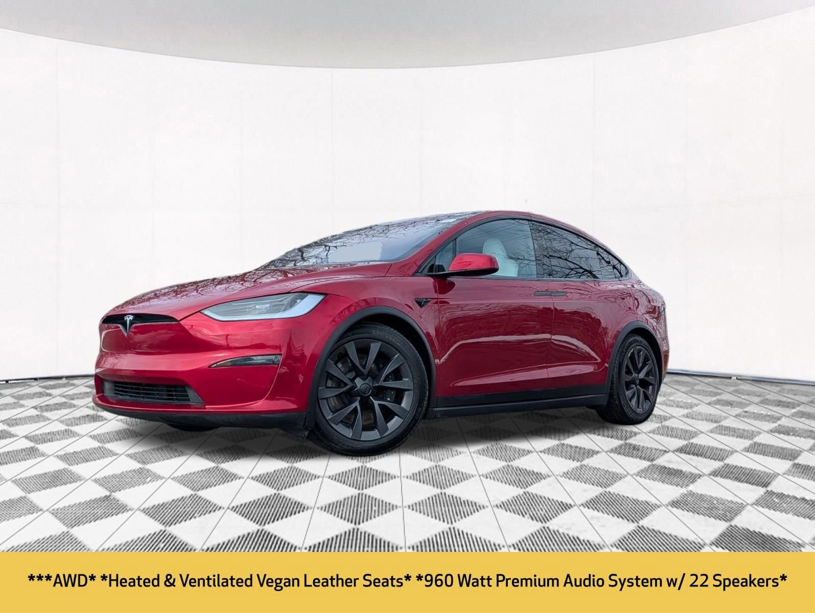 Used 2024 Tesla Model X image 2