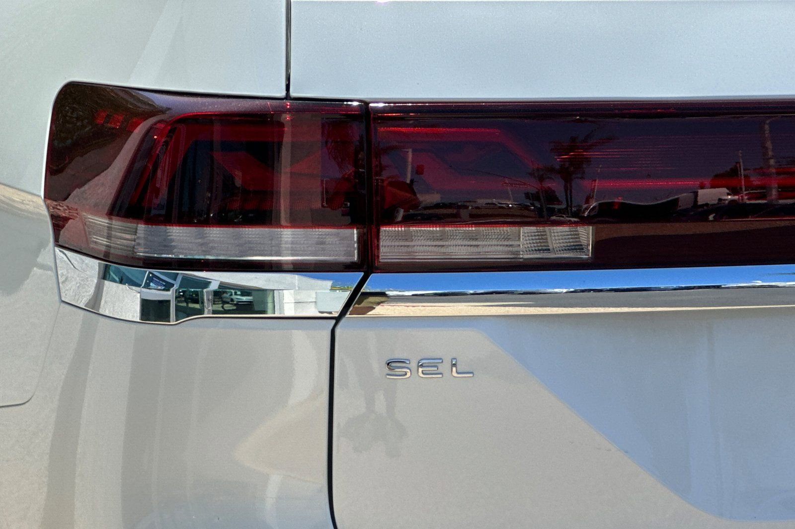 New 2025 Volkswagen Atlas SEL Premium R-Line image 28