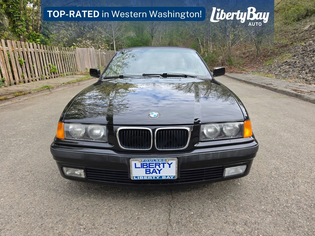 Used 1999 BMW 323i Convertible RWD image 2