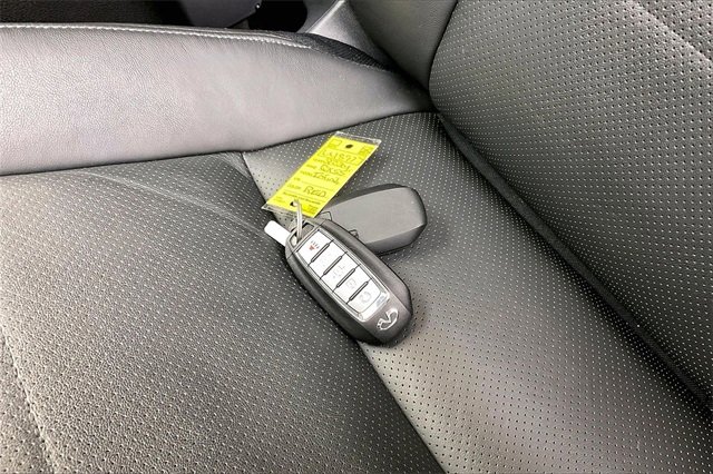 Certified 2024 INFINITI QX55 Essential image 15