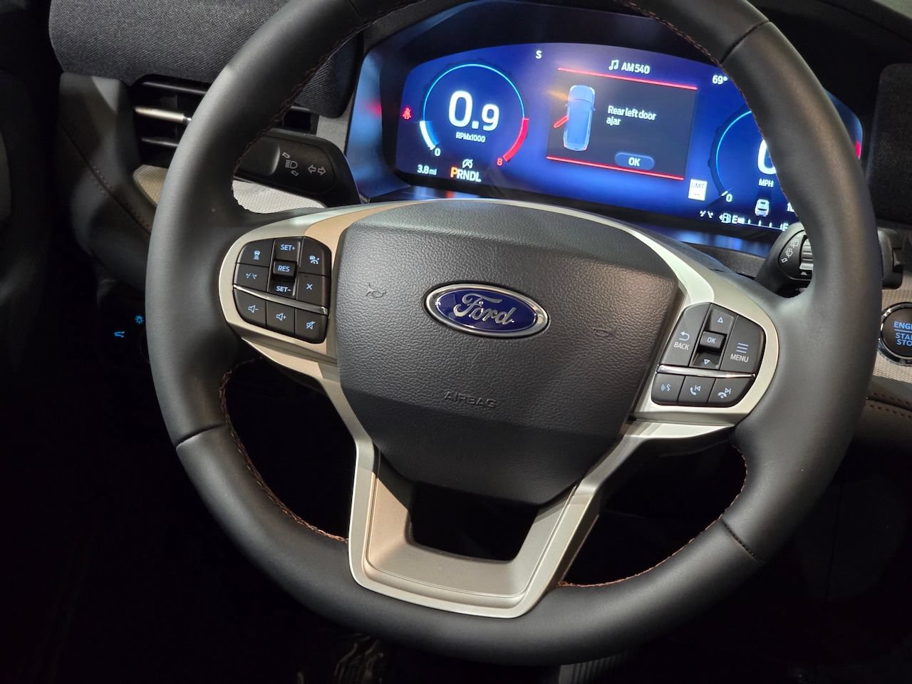 New 2026 Ford Explorer Active AWD/4WD image 23