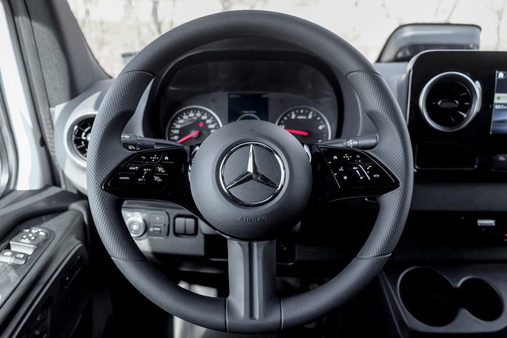 New 2025 Mercedes-Benz Sprinter 2500 image 15