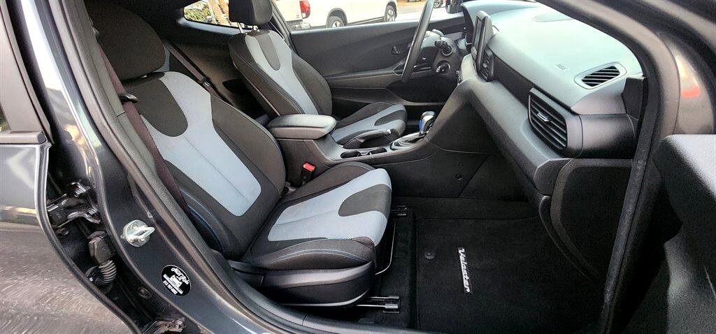 Used 2019 Hyundai Veloster 2.0 image 22