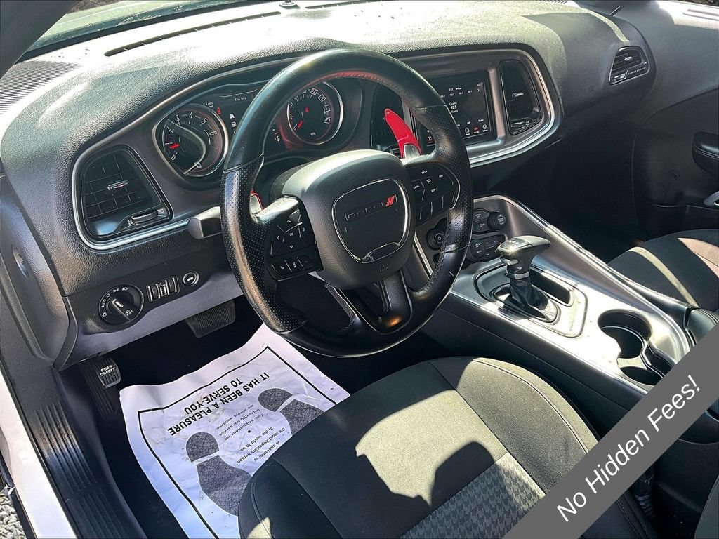Used 2022 Dodge Challenger GT RWD image 11
