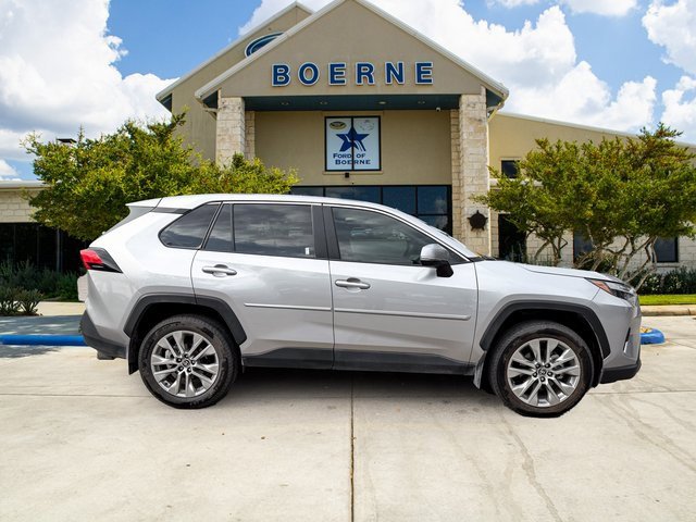 Used 2024 Toyota RAV4 XLE Premium image 6