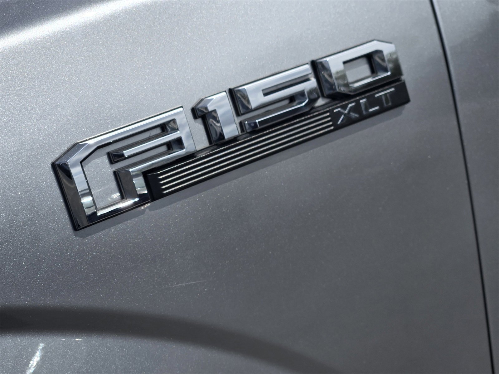 Used 2020 Ford F150 XLT image 11