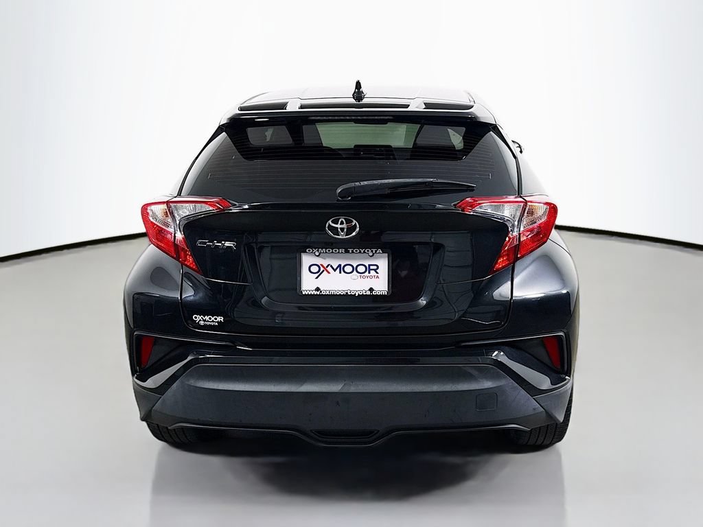 Used 2021 Toyota C-HR XLE FWD image 6