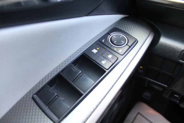 Used 2015 Lexus IS 250 w/ F-Sport Package RWD image 16