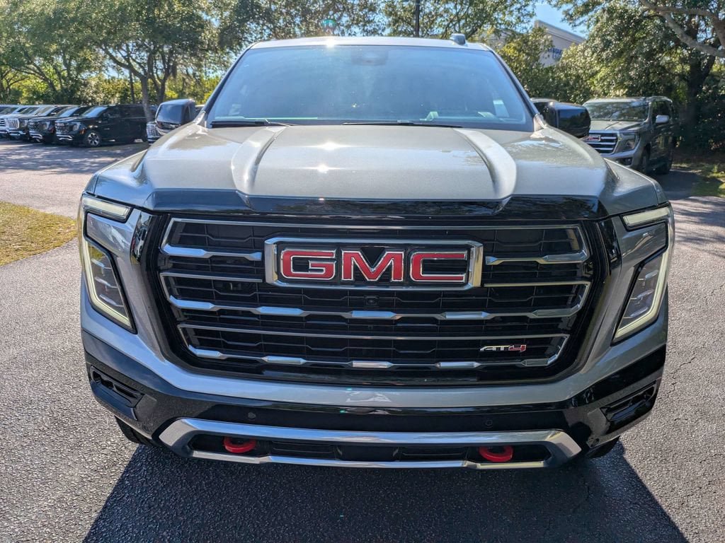 New 2026 GMC Yukon AT4 w/ AT4 Premium Plus Package AWD/4WD image 9