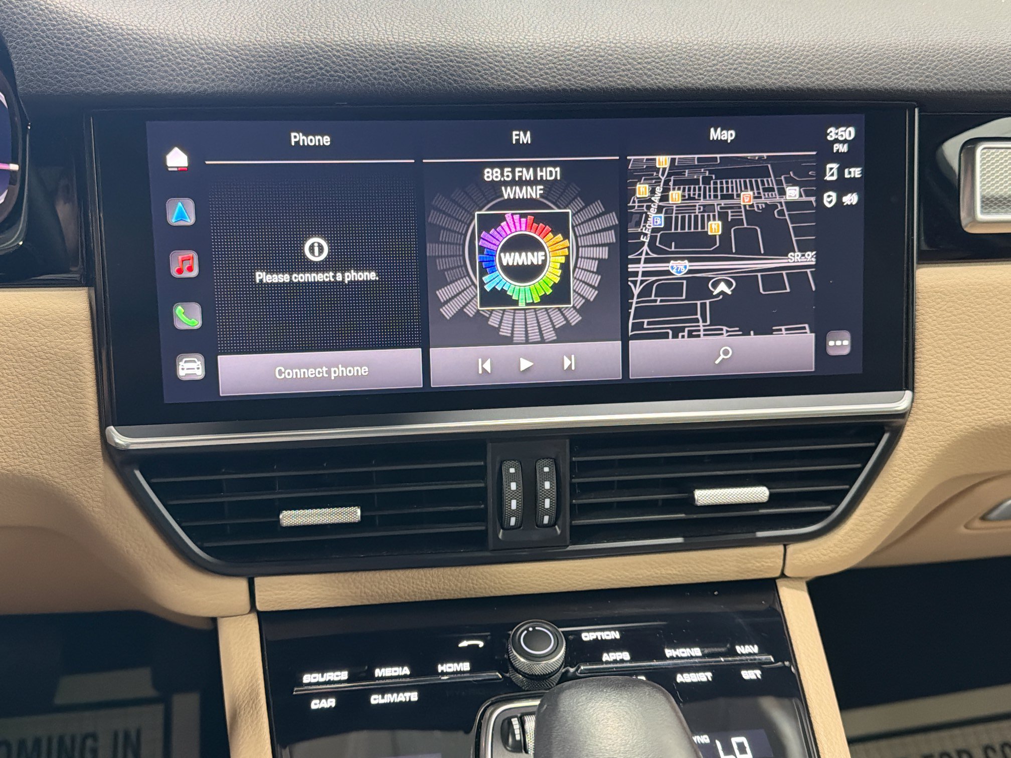 Certified 2023 Porsche Cayenne Platinum Edition AWD/4WD image 27