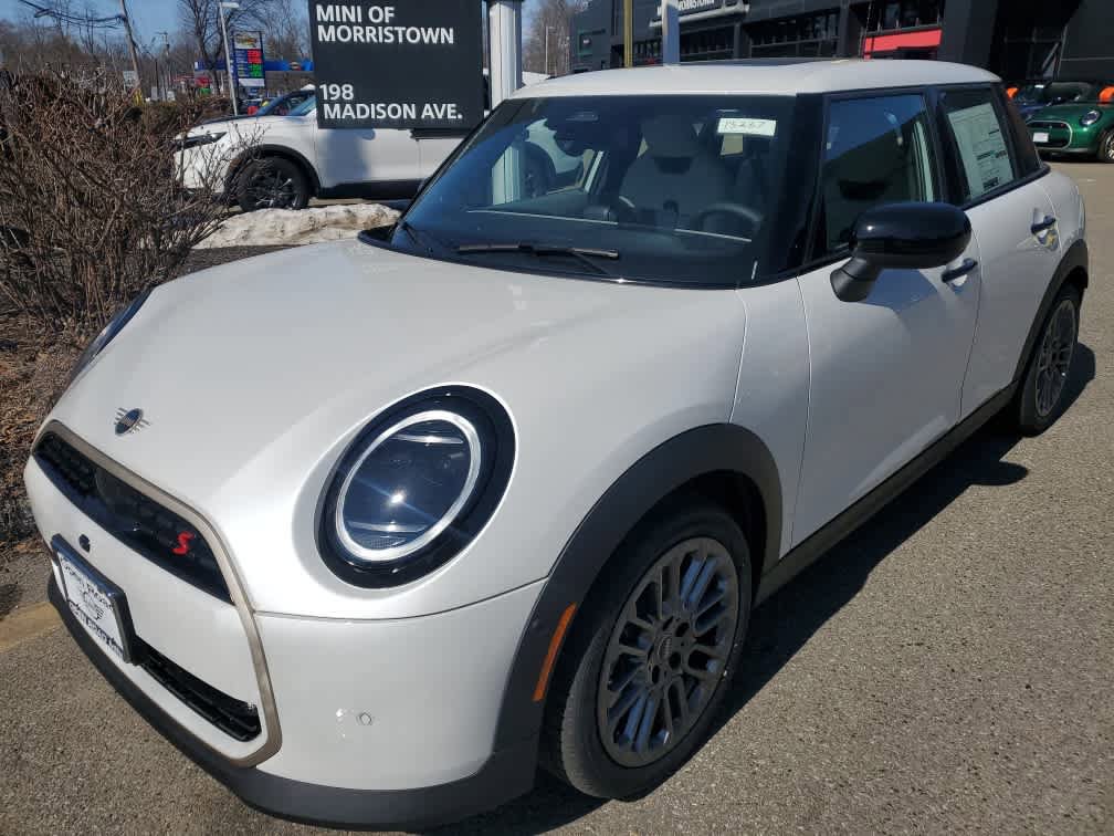 New 2026 MINI Cooper S image 1
