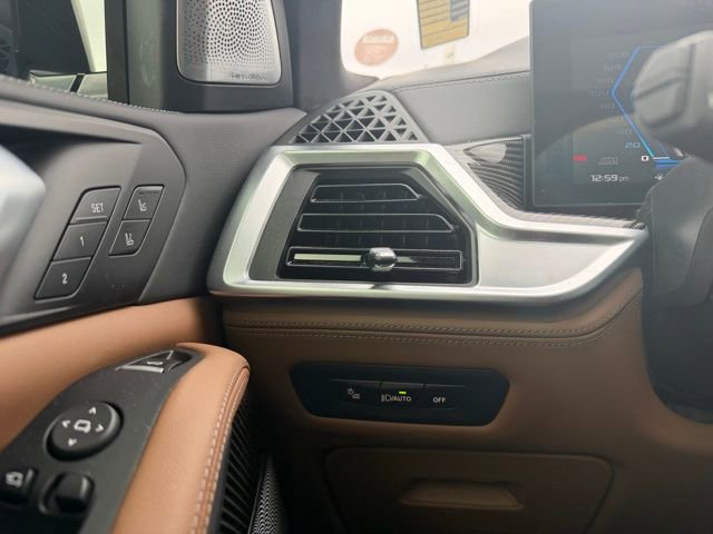 Used 2025 BMW X5 M Competition w/ Executive Package image 22