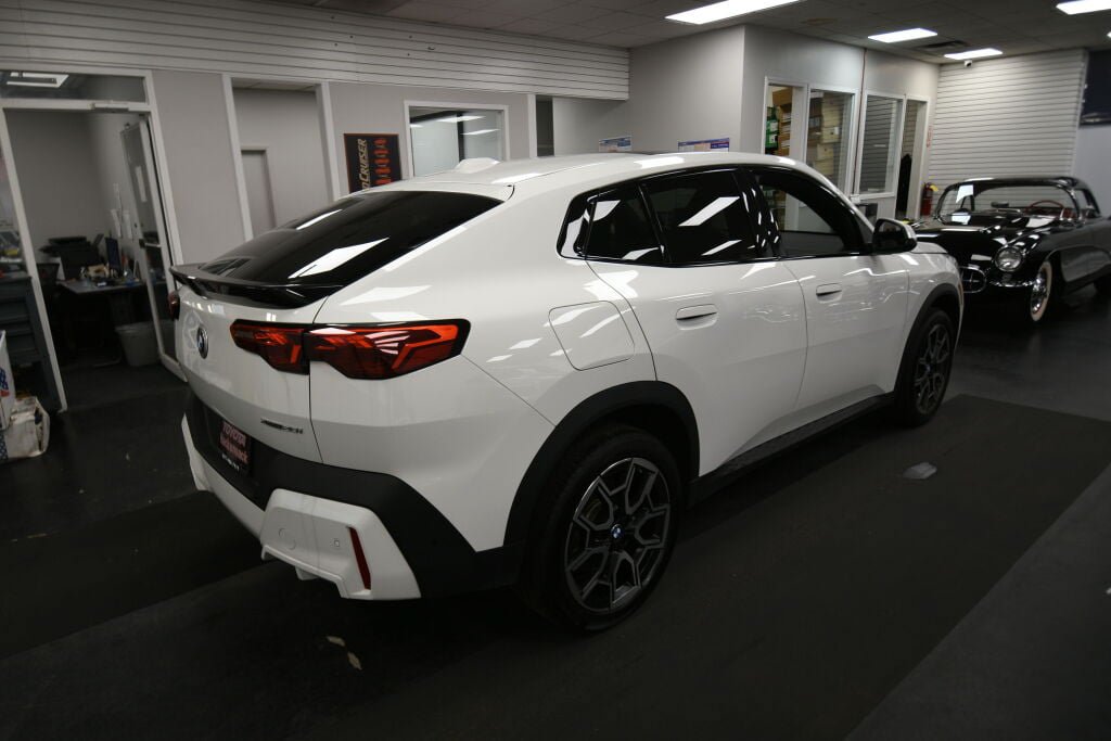 Used 2026 BMW X2 xDrive28i AWD/4WD image 7