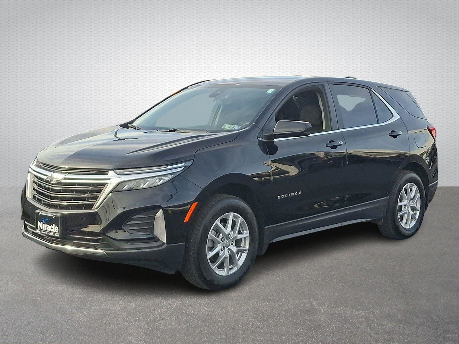 Used 2024 Chevrolet Equinox LT w/ LPO, Floor Liner Package image 3