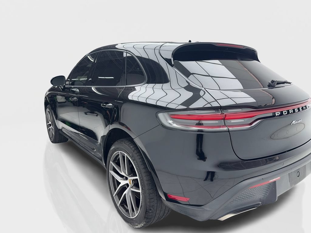 Used 2022 Porsche Macan AWD/4WD image 7