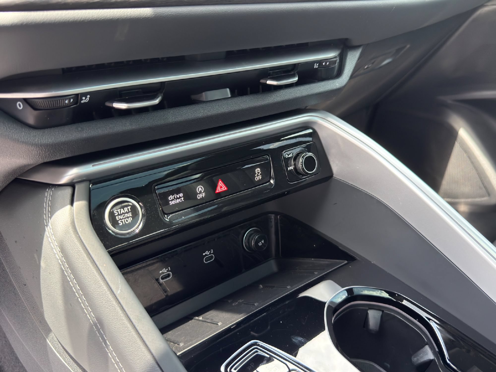 Certified 2025 Audi Q5 Premium w/ Premium Plus AWD/4WD image 17