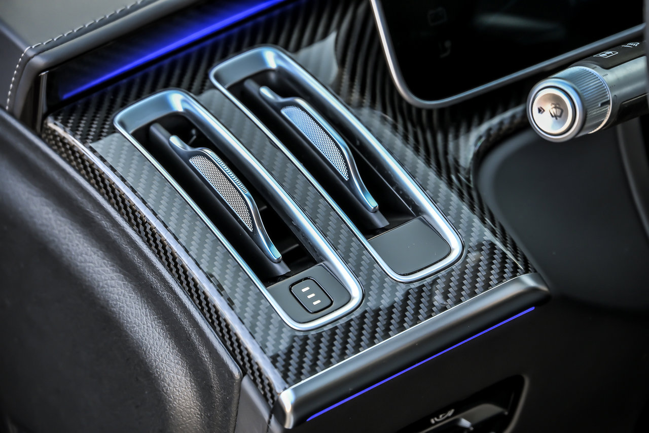 Used 2025 Mercedes-Benz S 63 AMG S image 39